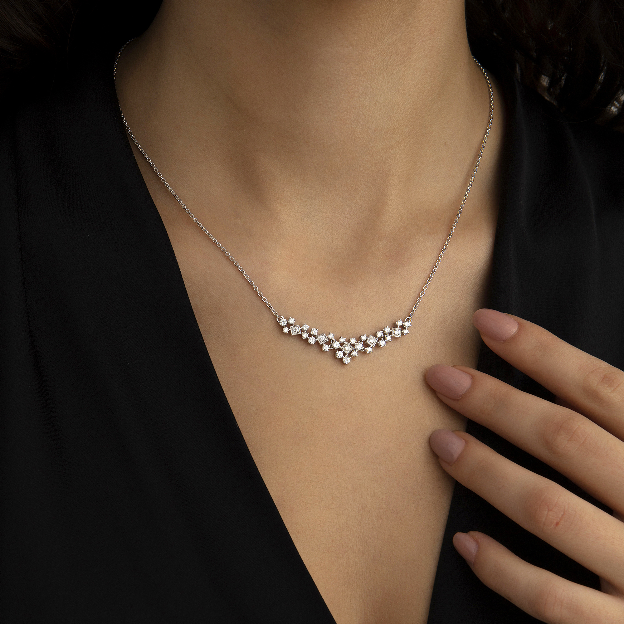 Light Bouquet Necklace